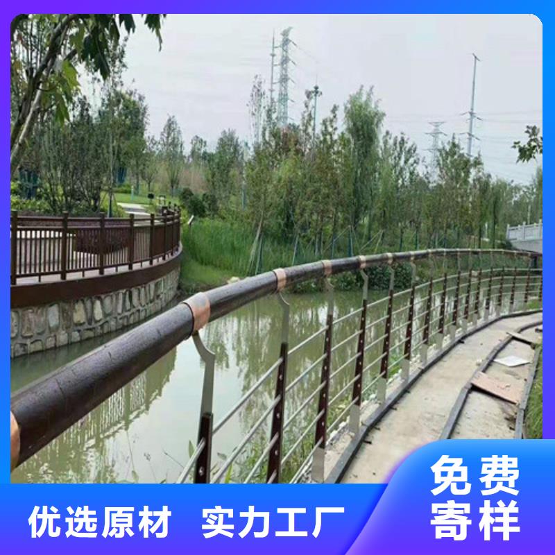 公路隔离防撞护栏实体护栏厂家防撞护栏安装同城生产厂家