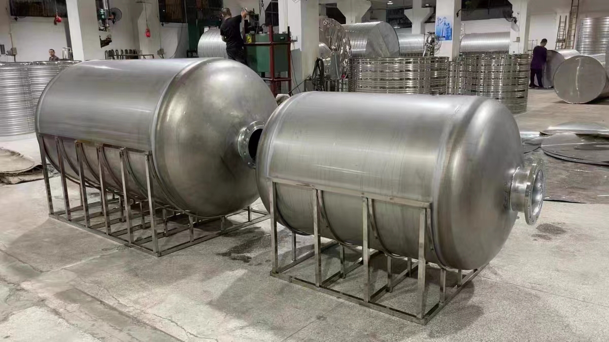 承压罐厂家0.6-1.0Mpa