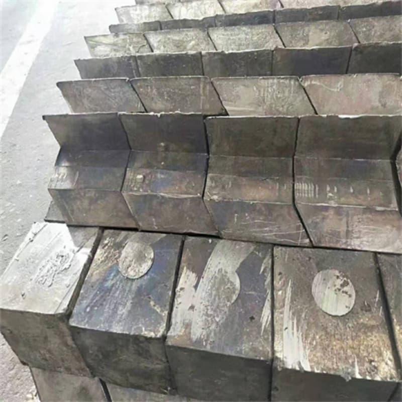 铅锭当天出货