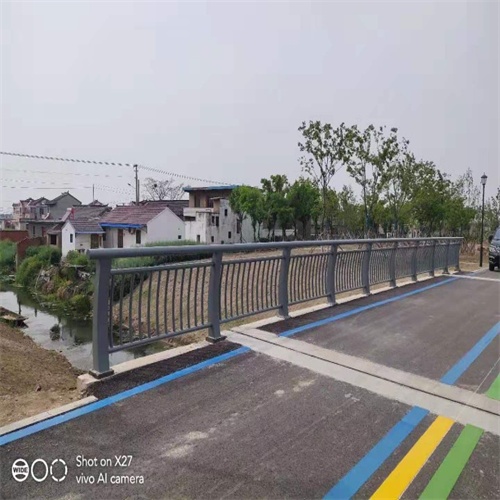 不锈钢景观护栏厂家电话