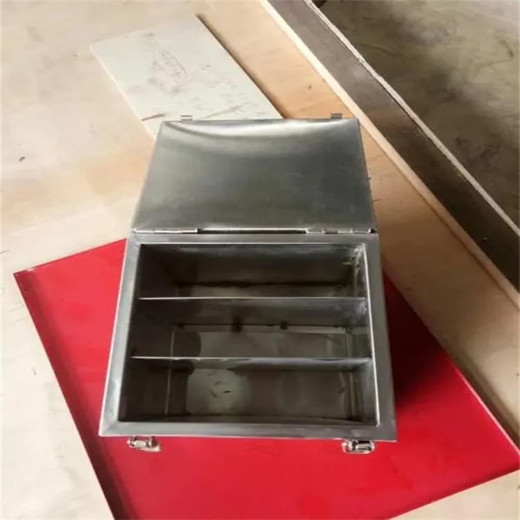 不锈钢体铅箱厂家现货充足