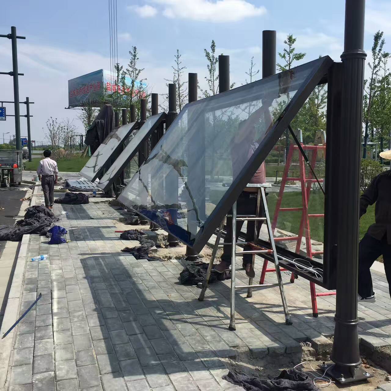 候车亭,智能市政移动公厕应用范围广泛